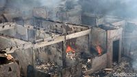 Puluhan Rumah Habis Dilahap Api di Kedoya