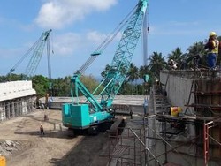 Jasa Marga Mulai Pasang Girder di Jembatan Kauditan Manado-Bitung