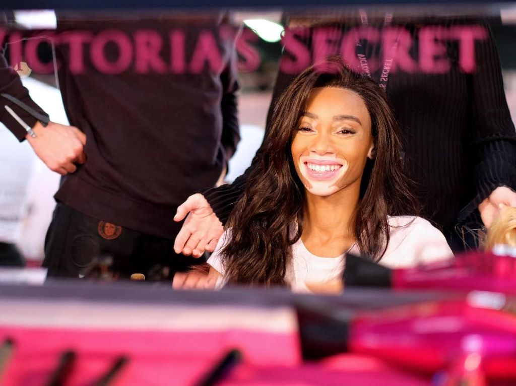 Victorias Secret Cari Utang Rp 7 T Demi Pisah dari BBW Victorias Secret Cari Utang Rp 7 T Demi Pisah dari BBW