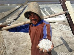 Harga Garam Anjlok, Pemerintah Harus Apa?