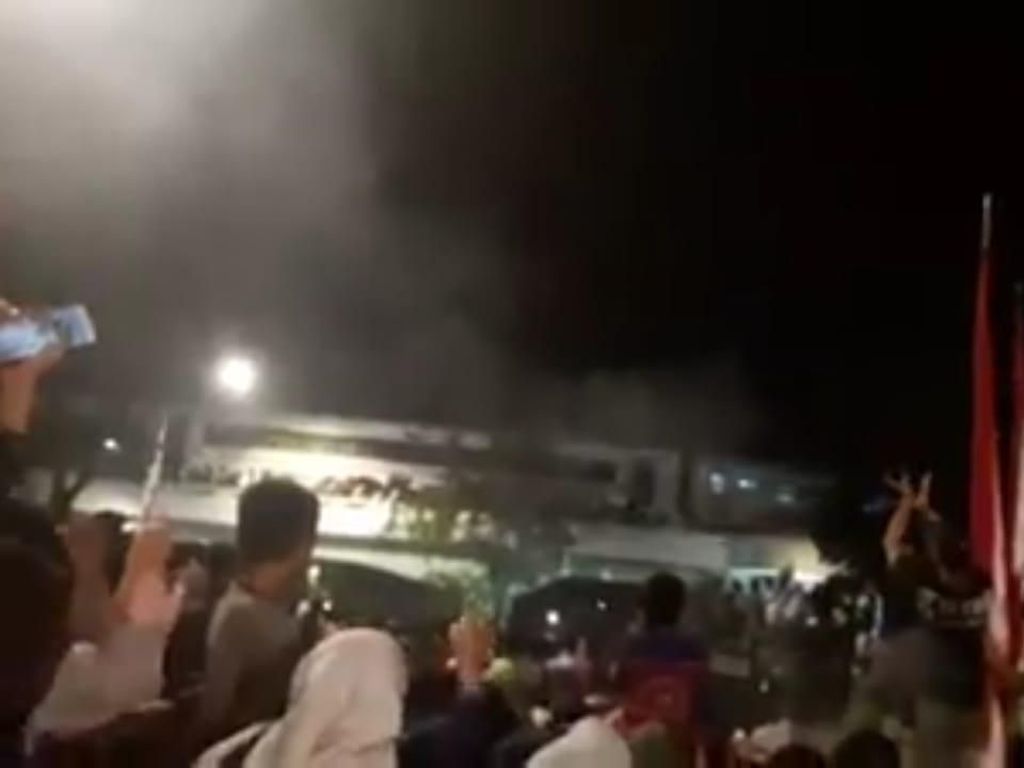 3 Penonton Drama Surabaya Membara Tewas, Ini Respons PT KAI 3 Penonton Drama Surabaya Membara Tewas, Ini Respons PT KAI
