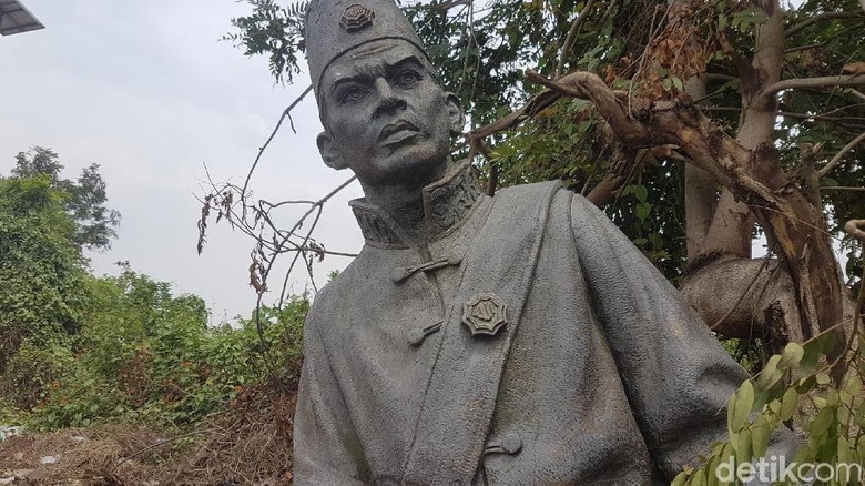 Patung Pahlawan Sultan Ageng Dibongkar dan Dibuang karena Syirik? Patung Pahlawan Sultan Ageng Dibongkar dan Dibuang karena Syirik?