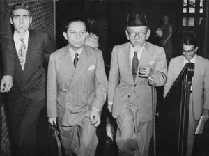 10 Pahlawan Kemerdekaan yang Gigih Berjuang Melawan Penjajah 10 Pahlawan Kemerdekaan yang Gigih Berjuang Melawan Penjajah