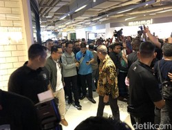 Jokowi Datangi Paskal Hyper Square Bandung, Pengunjung Histeris