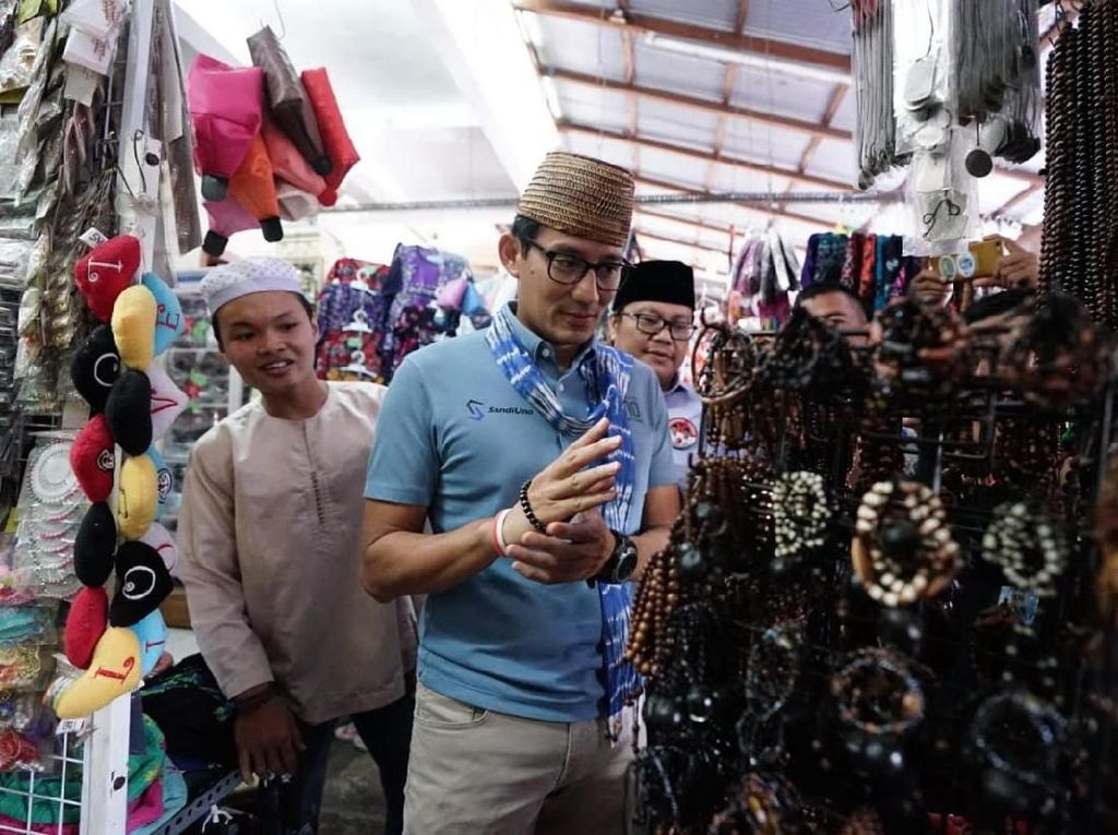 Sandiaga: 2019 Ganti Kebijakan Ekonomi Sandiaga: 2019 Ganti Kebijakan Ekonomi