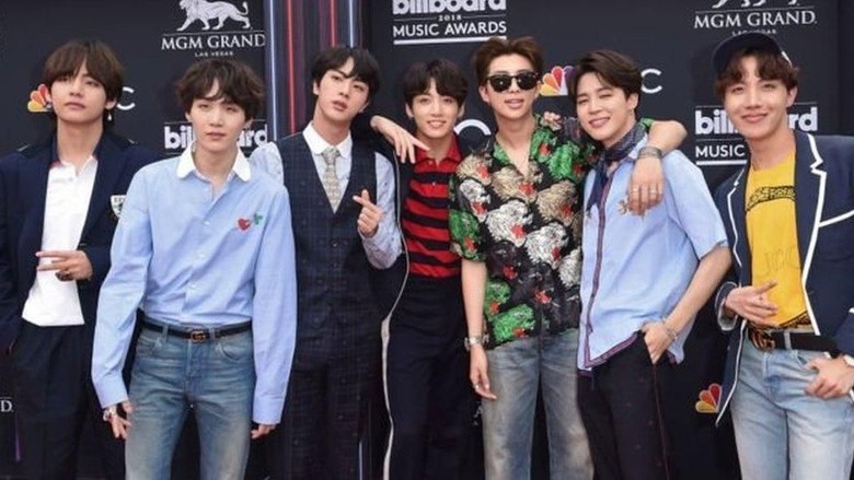 BTS Disebut akan Bacakan Nominasi di Grammy Awards 2019