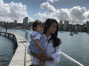 Acha Septriasa Enjoy Jadi Ibu Rumah Tangga Selama di Sydney
