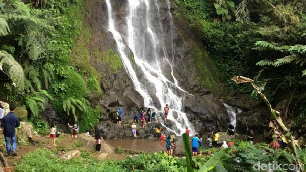 Potret 7 Air Terjun yang Berdekatan di Ciamis