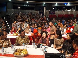 Megawati Hadiri Anugerah Lifetime Achievement Purna Paskibraka