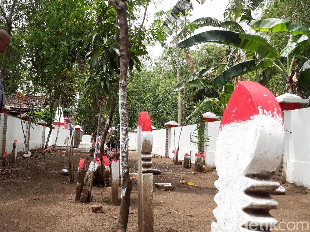 Di Depan Mensos, Megawati Keluhkan Banyak Taman Makam Pahlawan Butut Di Depan Mensos, Megawati Keluhkan Banyak Taman Makam Pahlawan Butut