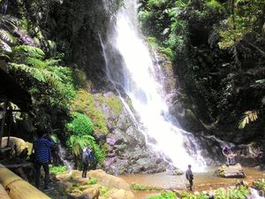 Rekomendasi 5 Tempat Wisata di Ciamis, Cocok untuk Libur Lebaran Rekomendasi 5 Tempat Wisata di Ciamis, Cocok untuk Libur Lebaran