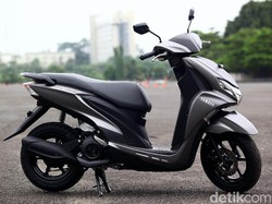 Tangki Bensin di Bawah, Yamaha FreeGo Aman Lewati Polisi Tidur?