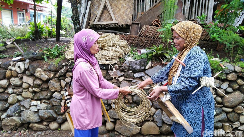 Geliat Perajin Tambang di Kampung Saguling Kolot Ciamis