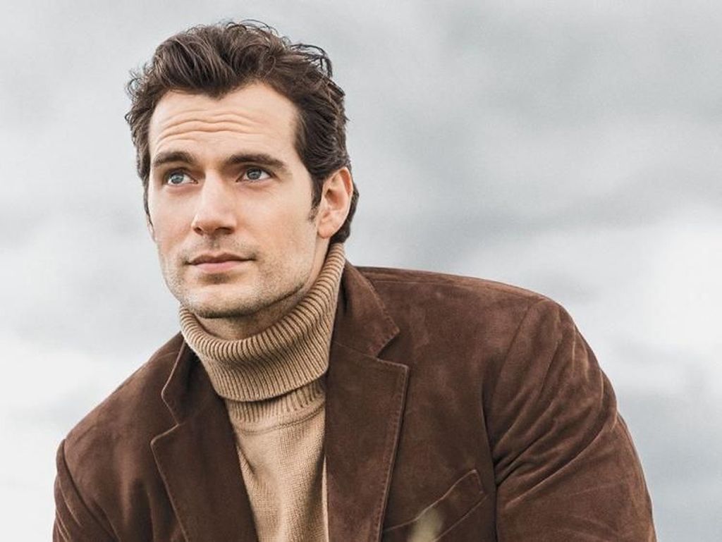 Henry Cavill Jadi Pria Tertampan di Dunia Setelah Dipecat Sebagai Superman Henry Cavill Jadi Pria Tertampan di Dunia Setelah Dipecat Sebagai Superman