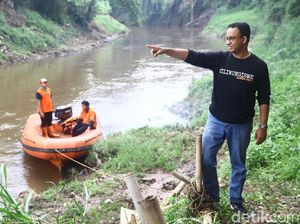 Anies akan Cek Legalitas Rumah Warga Bantaran Kali di Pademangan
