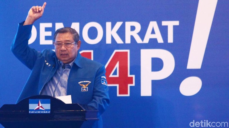 SBY Surati PD, Sebut Kampanye Akbar Prabowo Tak Lazim dan Tak Inklusif SBY Surati PD, Sebut Kampanye Akbar Prabowo Tak Lazim dan Tak Inklusif