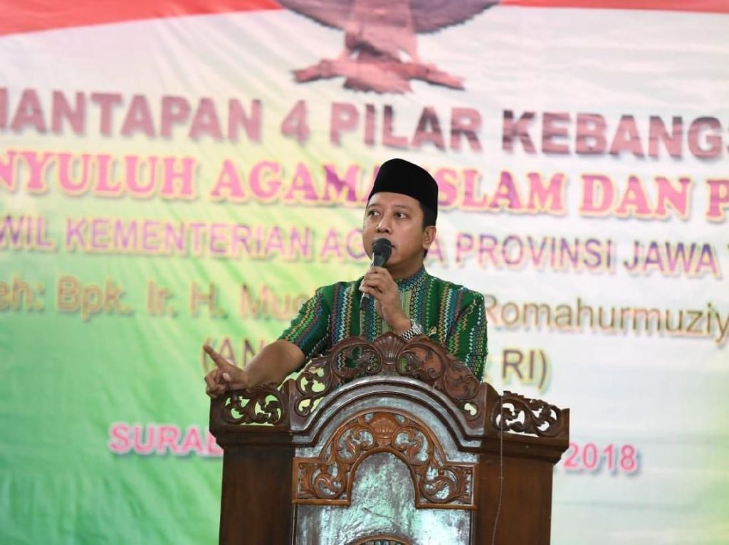 Rommy: Politisi Islam Harus Perjuangkan NKRI Bersyariah Rommy: Politisi Islam Harus Perjuangkan NKRI Bersyariah