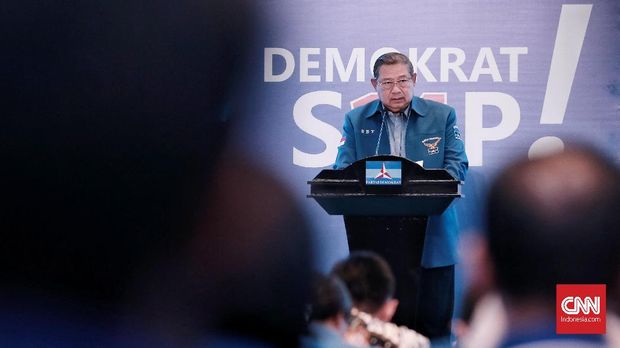 Egosentris dan Setengah Hati Demokrat Dukung Prabowo-Sandi