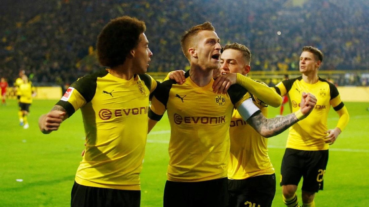 Borussia Dortmund menang 3-2 atas Bayern Munich di Der Klassiker (Wolfgang Rattay/Reuters)