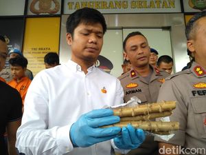 Buru Pembunuh Perempuan Terikat Rafia, Polisi Periksa 14 Saksi Buru Pembunuh Perempuan Terikat Rafia, Polisi Periksa 14 Saksi