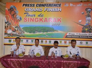 Menpar Tutup TdS di Pantai Kata dengan Pujian