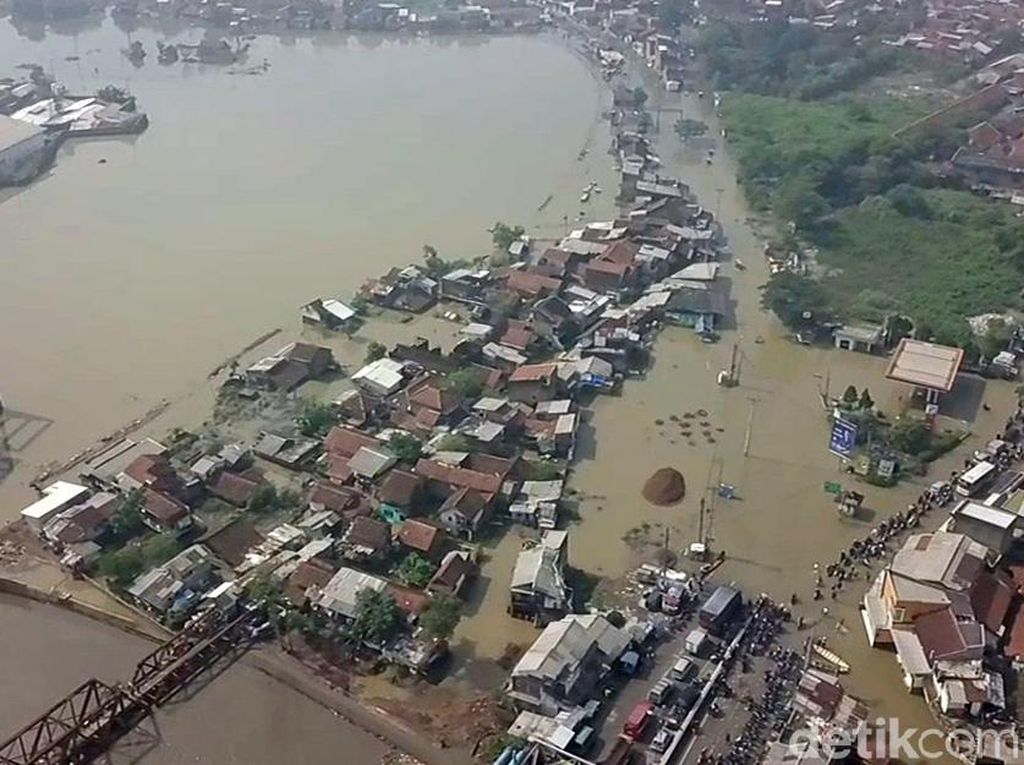 Dahsyat! Potret Banjir di Kabupaten Bandung Dilihat dari Udara Dahsyat! Potret Banjir di Kabupaten Bandung Dilihat dari Udara