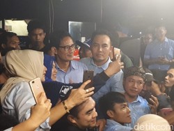 Sandi Ngaku Salah dan Minta Maaf Langkahi Makam Pendiri NU