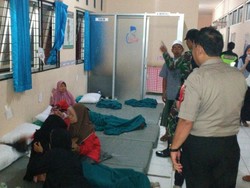 Santap Nasi Kotak, Puluhan Warga di Bogor Keracunan