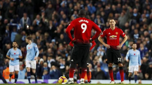 Romelu Lukaku mulai akrab dengan bangku cadangan dalam beberapa laga terakhir.