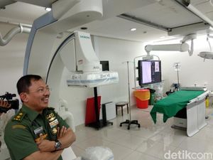 Jalan Terjal Terapi Cuci Otak yang Dicetuskan Calon Menkes dr Terawan Jalan Terjal Terapi Cuci Otak yang Dicetuskan Calon Menkes dr Terawan