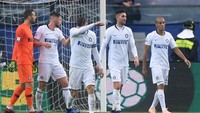 Di Serie A pada tujuh pertandingan terakhirnya, Inter Milan selalu menang. Tapi rentetan itu putus saat mereka bertamu ke Atalanta. Inter menelan kekalahan telak 1-4 (REUTERS/Alberto Lingria)