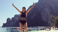 Foto: Gaya Liburannya Miss Singapura 2018