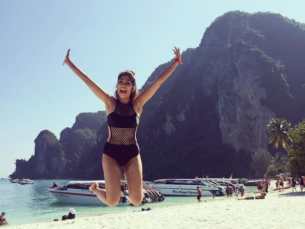 Foto: Gaya Liburannya Miss Singapura 2018