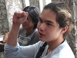 Selain Temani Dhani Serahkan Bukti, Ini Tujuan Dul ke Surabaya