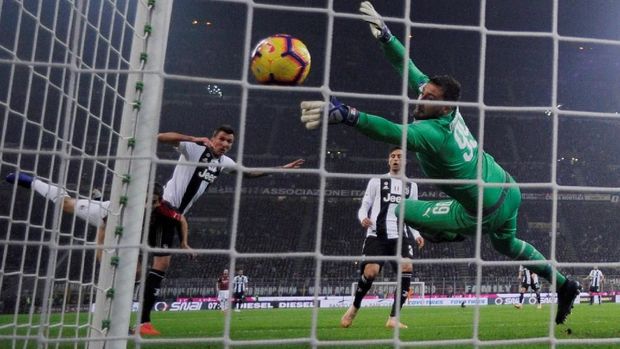 AC Milan takluk dengan skor 0-2 di tangan Juventus.