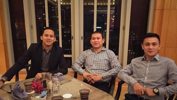 Mengintip Gaya Kulineran Rizky Irmansyah, Sespri Ganteng Prabowo Subianto