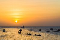 Sunset yang indah di Stone Town (iStock)