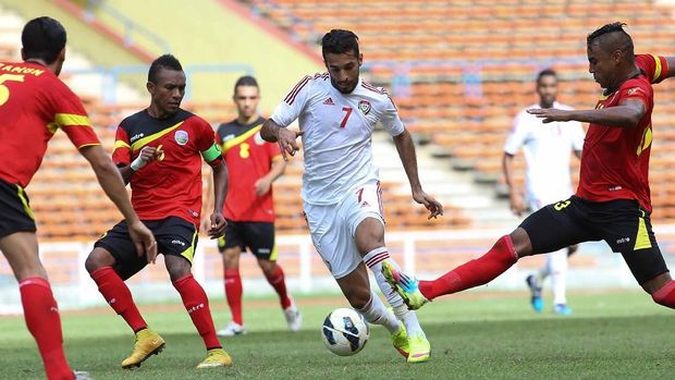 Timor Leste (merah) akan menjadi lawan Timnas Indonesia pada laga Piala AFF, Selasa (13/11).
