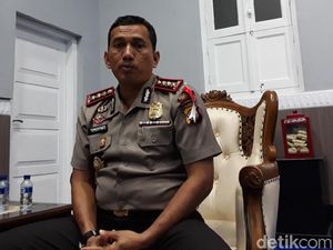 Polisi Tutup Sementara Wahana Bianglala di Sekaten Yogya Polisi Tutup Sementara Wahana Bianglala di Sekaten Yogya