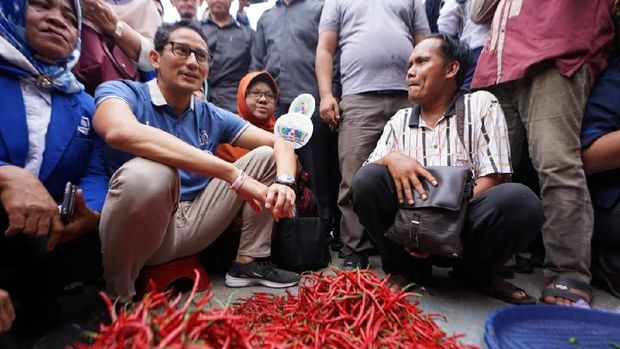 Langkahi Makam Kiai, Sandi Disebut Tak Pernah Mengaji