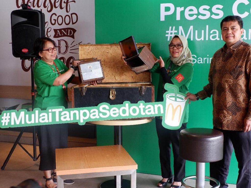 McDonalds Indonesia Kurangi Limbah Plastik Lewat  #MulaiTanpaSedotan