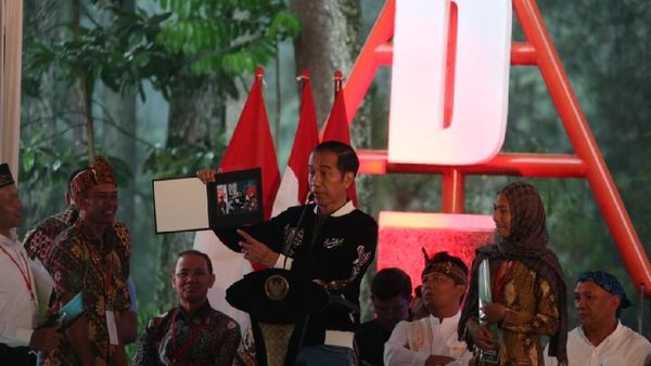 Jokowi Hadiri Progam Perhutanan Nasional