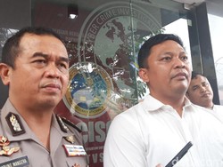 Meski Serahkan Barang Bukti, Polisi Tetap Akan Geledah Rumah Dhani