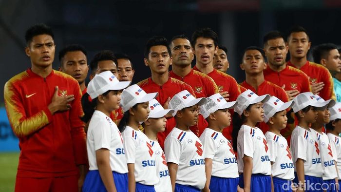 Timnas Indonesia diperkirakan mengalami sejumlah perubahan di susunan pemain untuk laga lawan Thailand. (Foto: Pradita Utama/detikSport) Timnas Indonesia diperkirakan mengalami sejumlah perubahan di susunan pemain untuk laga lawan Thailand. (Foto: Pradita Utama/detikSport)