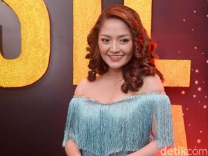 Siti Badriah Tak Takut Karier Anjlok karena Menikah Siti Badriah Tak Takut Karier Anjlok karena Menikah
