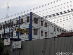 Geger Bocah Jatuh dari Lantai 3 Sekolah Terekam Kamera di Sleman