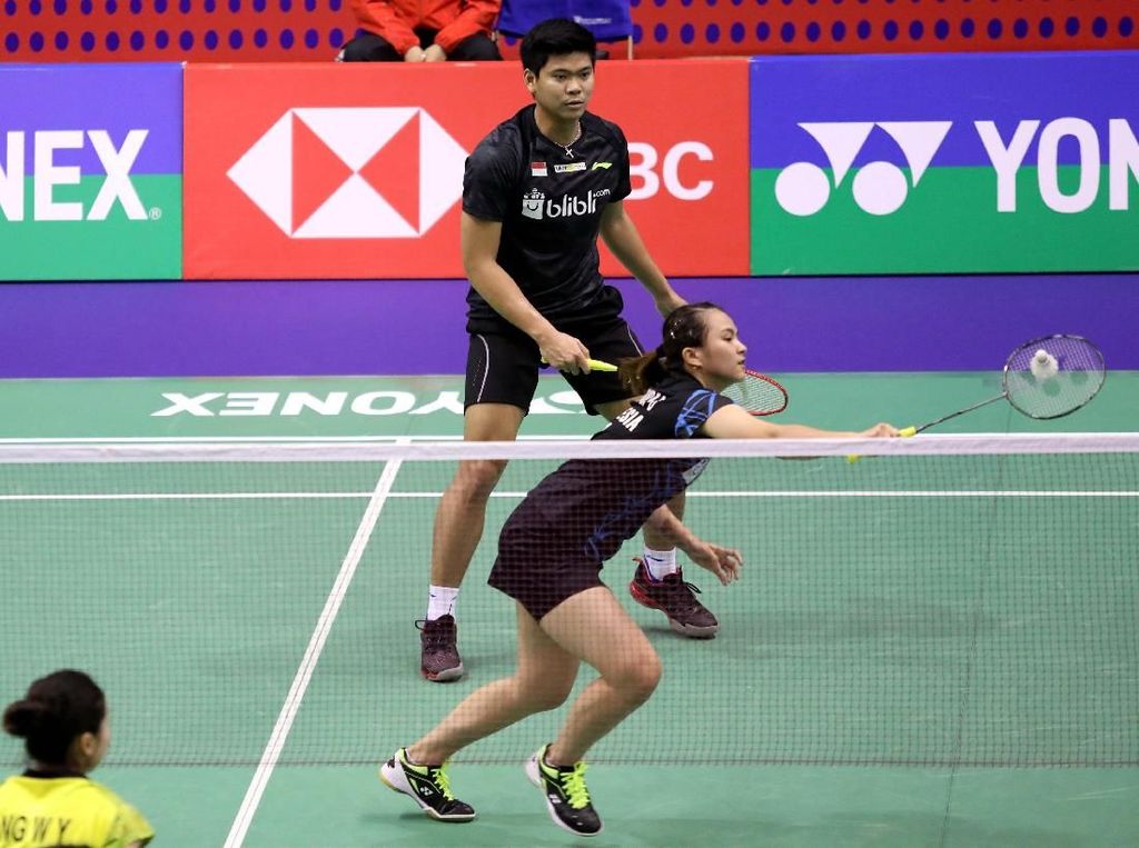 Praveen/Melati dan Ronald/Annisa Jejak Babak Kedua Hong Kong Terbuka Praveen/Melati dan Ronald/Annisa Jejak Babak Kedua Hong Kong Terbuka