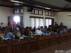 DPRD Bali: Retribusi di Desa Diurus Secara Adat DPRD Bali: Retribusi di Desa Diurus Secara Adat