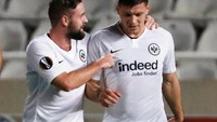 Masih berbagi tempat dengan Messi, Suarez, dan Piatek adalah Luka Jovic. Dia sudah membuat sembilan gol untuk Frankfurt. (REUTERS/Yiannis Kourtoglou)