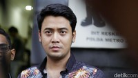 Kriss Hatta Tak Beretika Pacari Anak 14 Tahun, Harus Putus!